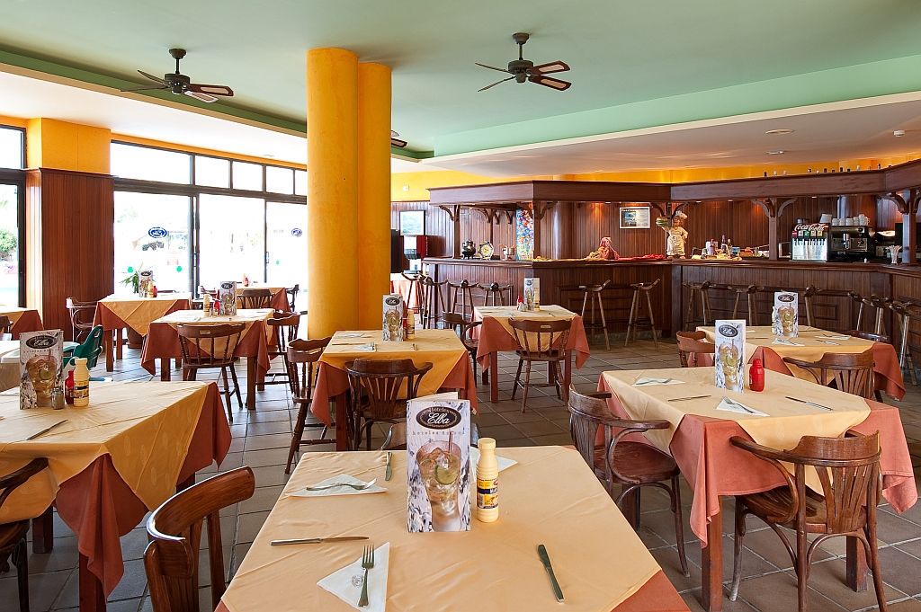 Elba Castillo San Jorge & Antigua Suite Hotel Caleta De Fuste Restoran fotoğraf