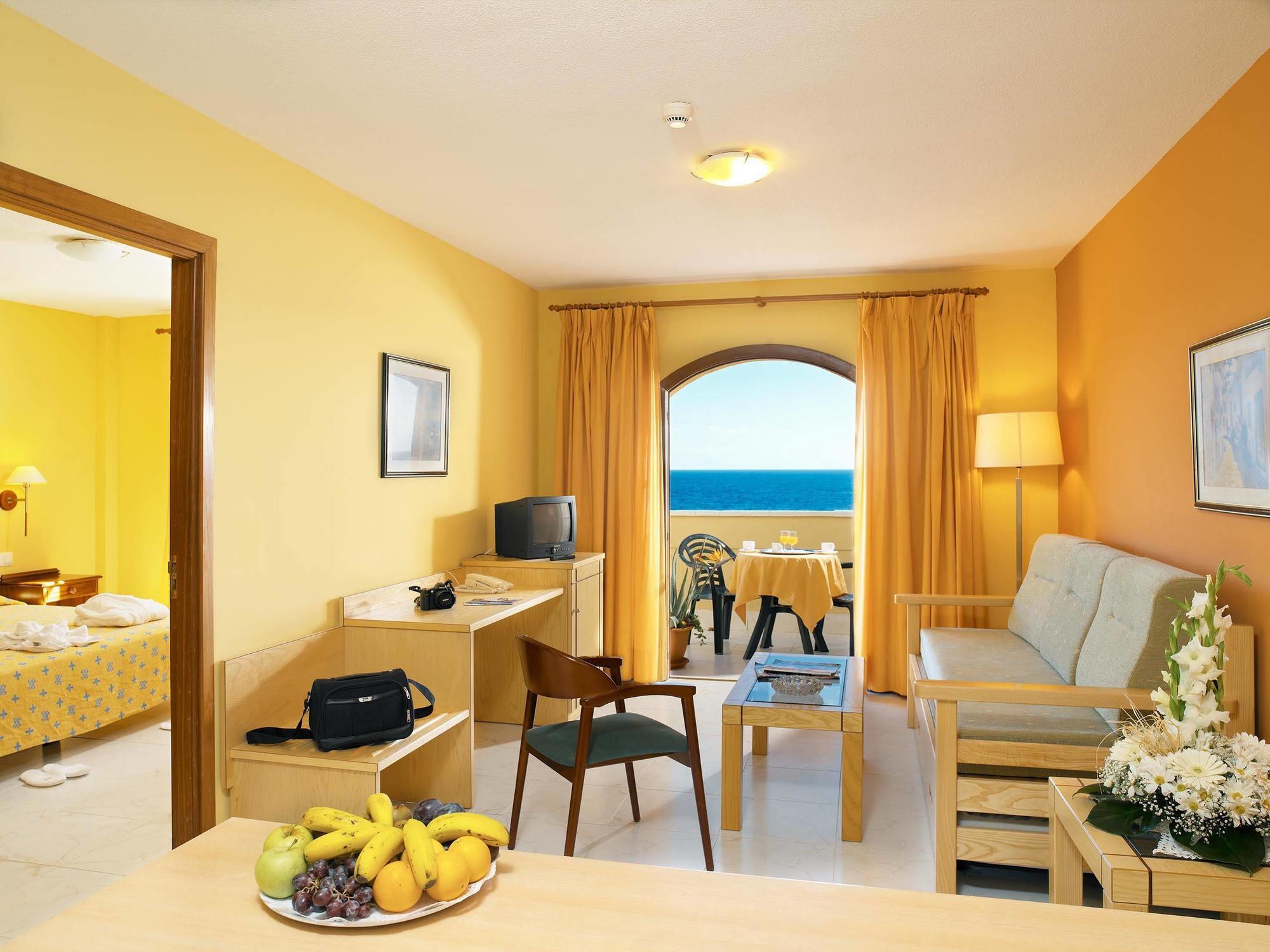 Elba Castillo San Jorge & Antigua Suite Hotel Caleta De Fuste Oda fotoğraf